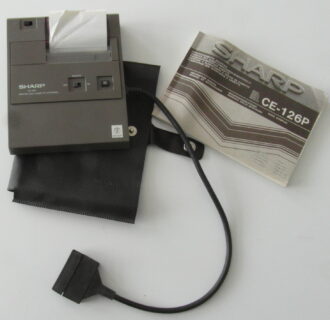 Zum Artikel "Neuzugang: Sharp CE 126P Pocketdrucker mit Etui und Anleitung"
