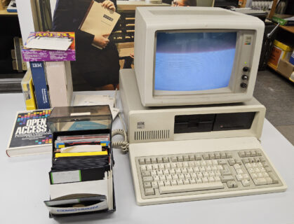 Zum Artikel "Neuzugang: IBM PC mit Monitor"